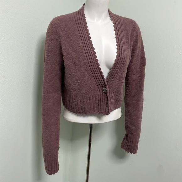 ANTHROPOLOGIE Sleeping on Snow Cropped Mauve Cardigan Sweater - Picture 1 of 7